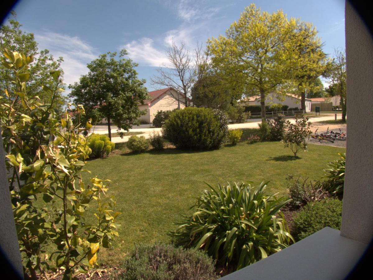 Villa D'Eau Douce Les Achards  Eksteriør billede