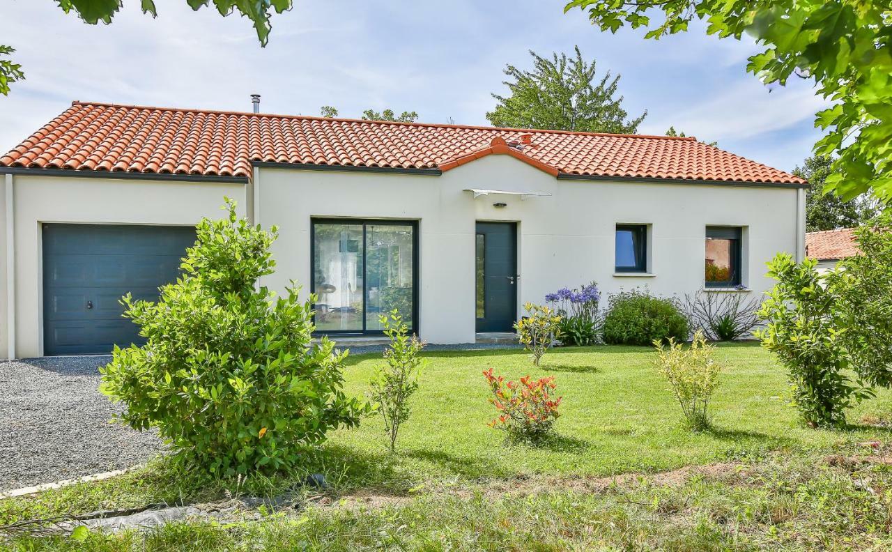 Villa D'Eau Douce Les Achards  Eksteriør billede