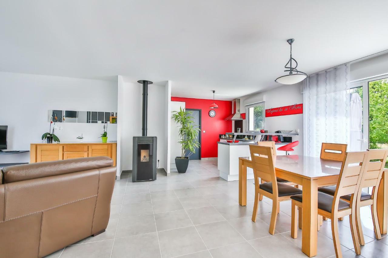 Villa D'Eau Douce Les Achards  Eksteriør billede